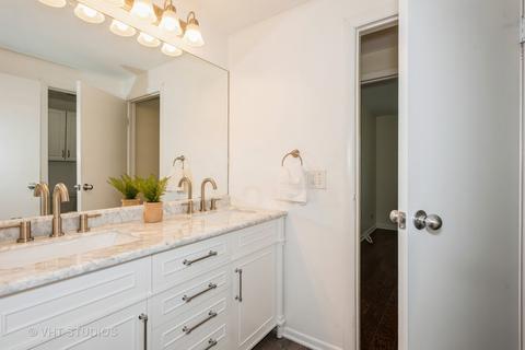 647 Harbor Ter, Bartlett, IL 60103 photo 14