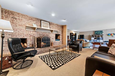 1240 S Poplar Ave, Kankakee, IL 60901 photo 8