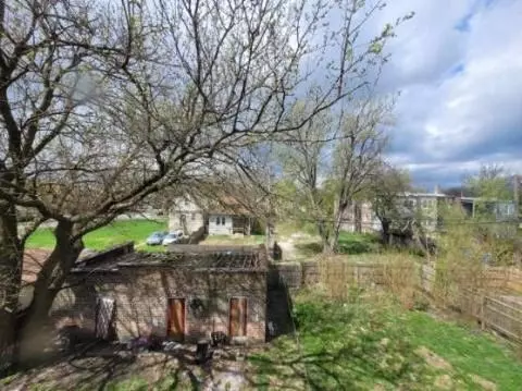  8046 S Manistee Ave, Chicago, IL 60617 photo 9