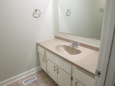 1223 Exeter Ct, Wheaton, IL 60189 photo 21