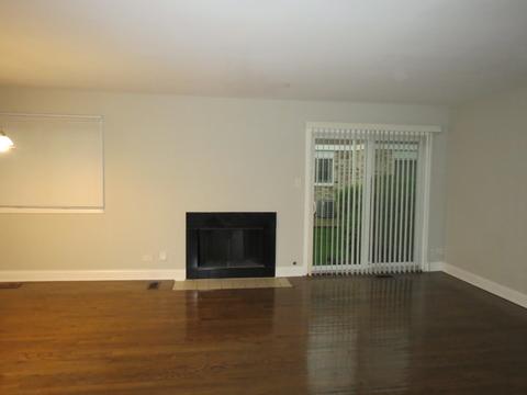 1223 Exeter Ct, Wheaton, IL 60189 photo 2