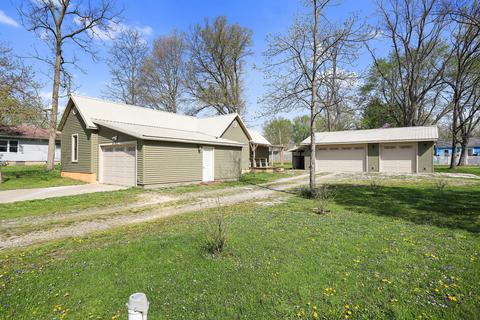 105 Corbly St E, Muncie, IL 61857 photo 1