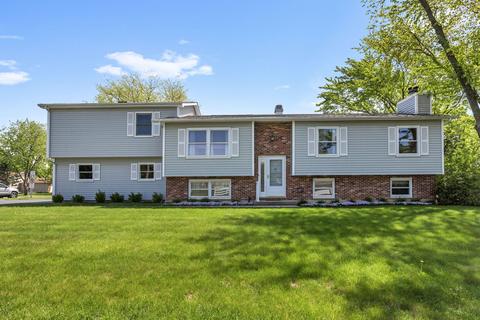 17697 W Warren Ave, Grayslake, IL 60030