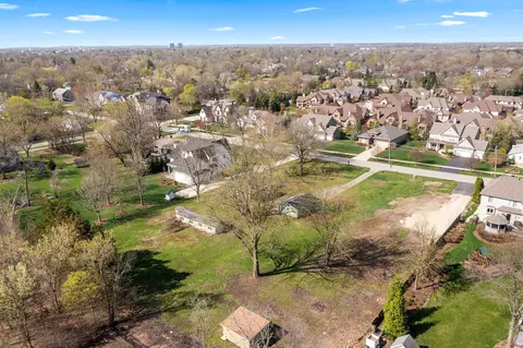2015 Stoddard Ave, Wheaton, IL 60187 photo 3