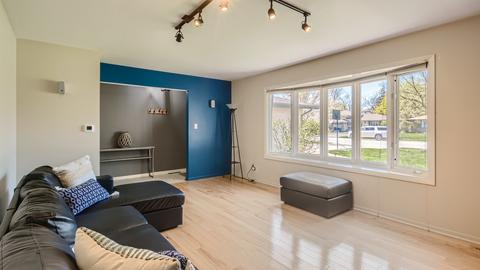 323 S Walnut St, Itasca, IL 60143 photo 4