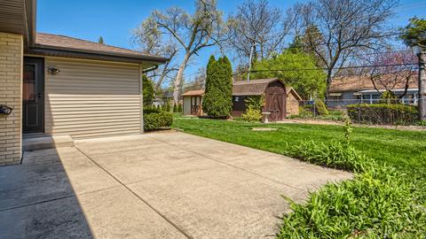 323 S Walnut St, Itasca, IL 60143 photo 16