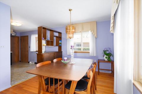 366 Lance Dr, Des Plaines, IL 60016 photo 7