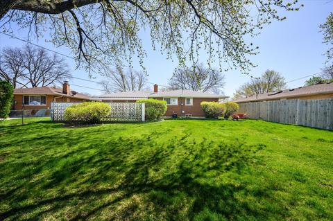 366 Lance Dr, Des Plaines, IL 60016 photo 30