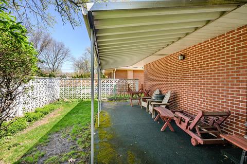 366 Lance Dr, Des Plaines, IL 60016 photo 27