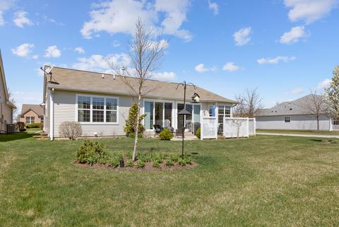 2458 Vista Trl, Elgin, IL 60124 photo 32