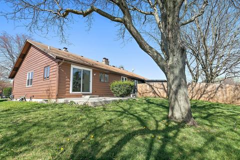 1699 Sheffield Dr, Elgin, IL 60123 photo 16