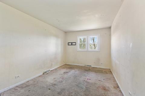 1699 Sheffield Dr, Elgin, IL 60123 photo 9