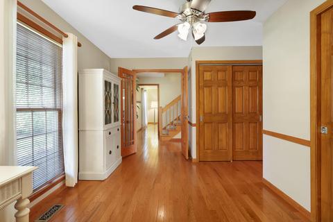 1712 Lakeside Dr, Champaign, IL 61821 photo 24