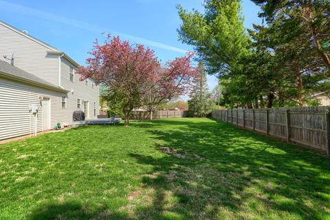 1712 Lakeside Dr, Champaign, IL 61821 photo 5