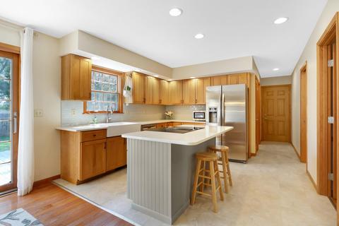 1712 Lakeside Dr, Champaign, IL 61821 photo 17