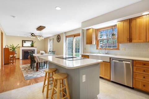 1712 Lakeside Dr, Champaign, IL 61821 photo 19