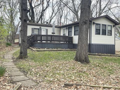 26218 Woodhaven Lks, Sublette, IL 61367