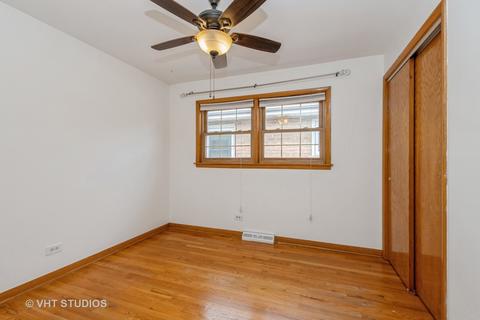 7704 Massasoit Ave, Burbank, IL 60459 photo 5