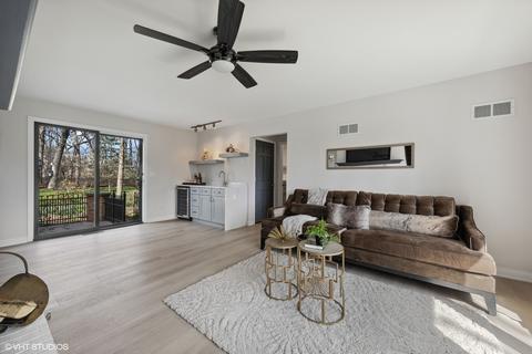 1 S420 Shaffner Rd, Wheaton, IL 60189 photo 12
