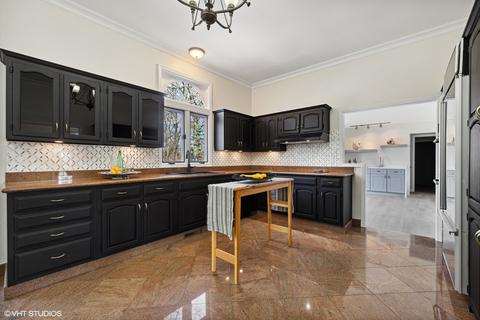 1 S420 Shaffner Rd, Wheaton, IL 60189 photo 8
