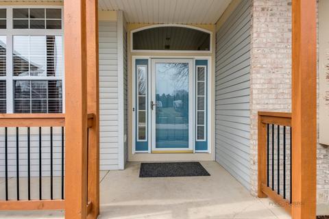 5207 Heather Ln, Johnsburg, IL 60051 photo 2