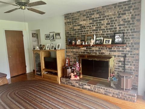 1416 Killdeer Dr, Naperville, IL 60565 photo 3