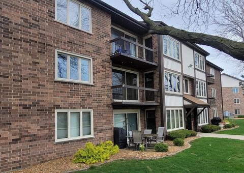 4948 Circle Ct #707, Crestwood, IL 60445