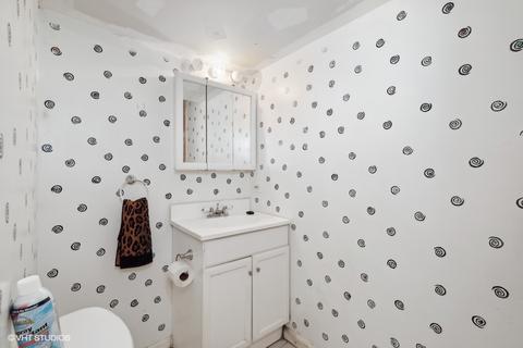 7927 S Kimbark Ave, Chicago, IL 60619 photo 14