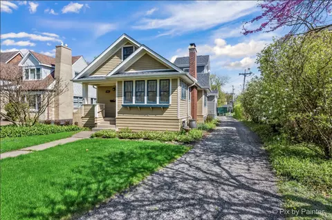 451 Loudon Rd, Riverside, IL 60546 photo 2