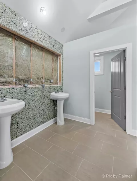451 Loudon Rd, Riverside, IL 60546 photo 35