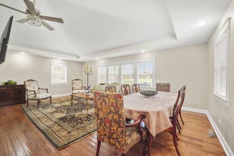 9030 Skyline Dr, Burr Ridge, IL 60527 photo 5