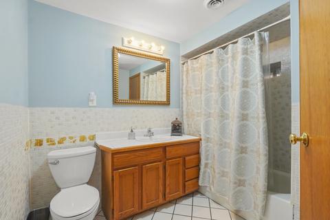 9030 Skyline Dr, Burr Ridge, IL 60527 photo 19