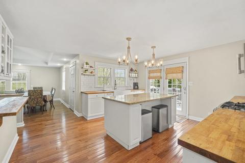 9030 Skyline Dr, Burr Ridge, IL 60527 photo 9