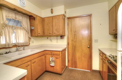 1108 Obrien St, Harvard, IL 60033 photo 9