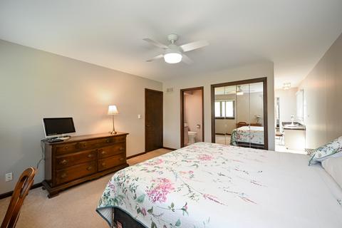 1535 N Summit St, Wheaton, IL 60187 photo 22