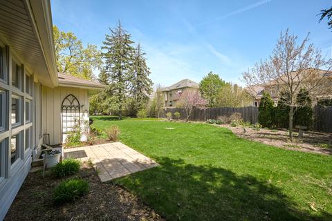 1535 N Summit St, Wheaton, IL 60187 photo 33