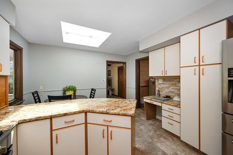 1535 N Summit St, Wheaton, IL 60187 photo 15
