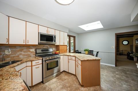 1535 N Summit St, Wheaton, IL 60187 photo 14