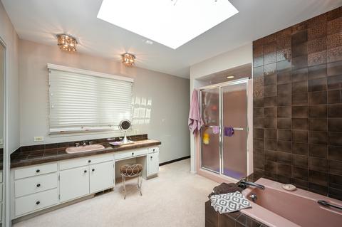 1535 N Summit St, Wheaton, IL 60187 photo 24