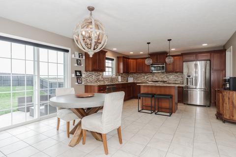 1713 Flagstone Dr, Normal, IL 61761 photo 7