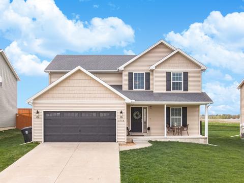 1713 Flagstone Dr, Normal, IL 61761 photo 1