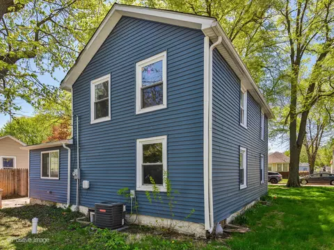 712 Douglas St, Morris, IL 60450 photo 15