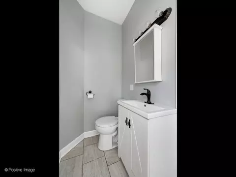 712 Douglas St, Morris, IL 60450 photo 10