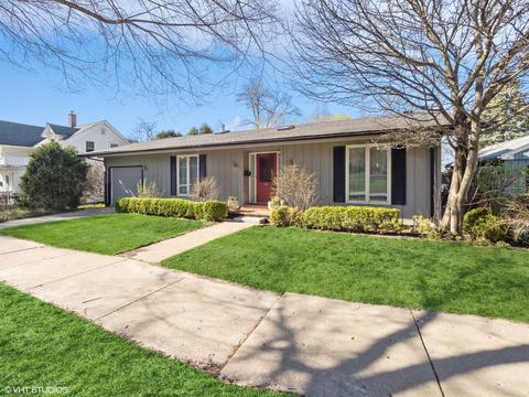 112 E Hillside Ave, Barrington, IL 60010 photo 1