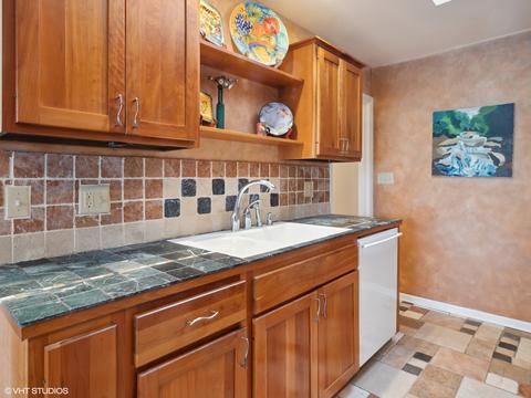 112 E Hillside Ave, Barrington, IL 60010 photo 14