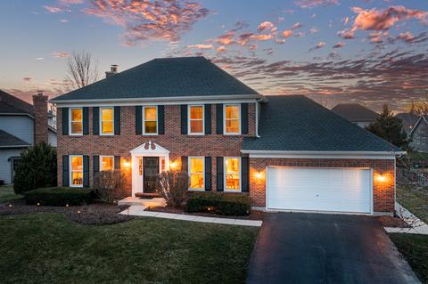 3831 Mallard Ln, Naperville, IL 60564