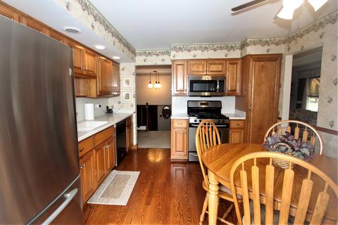 6001 Forestview Dr, Oak Forest, IL 60452 photo 10