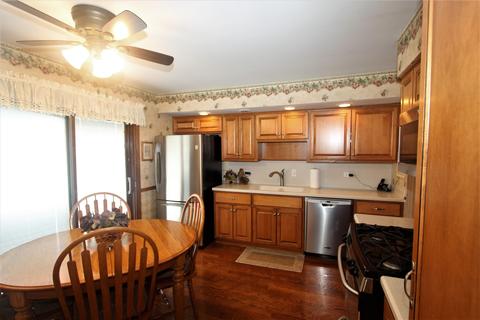 6001 Forestview Dr, Oak Forest, IL 60452 photo 11