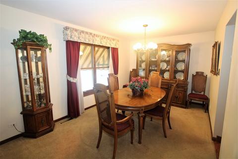 6001 Forestview Dr, Oak Forest, IL 60452 photo 8