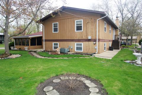 6001 Forestview Dr, Oak Forest, IL 60452 photo 4